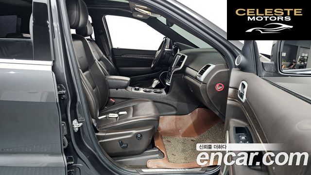 JEEP 3.0 2018 — photo 11 sur 26