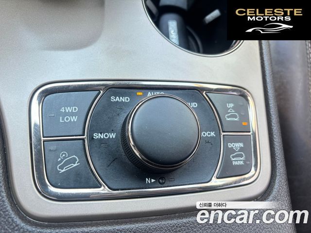 JEEP 3.0 2014 — photo 19 sur 26