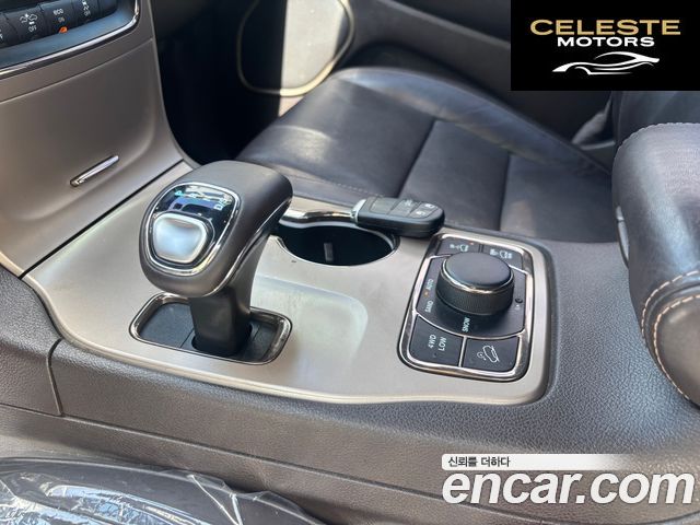 JEEP 3.0 2014 — photo 9 sur 26