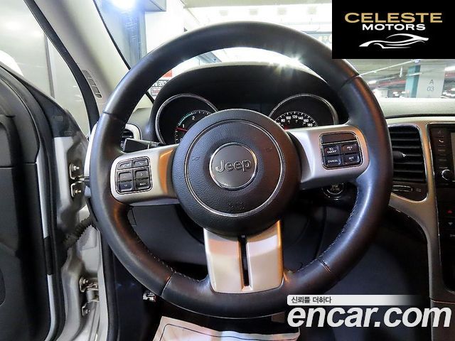 JEEP 3.0 2013 — photo 8 sur 26