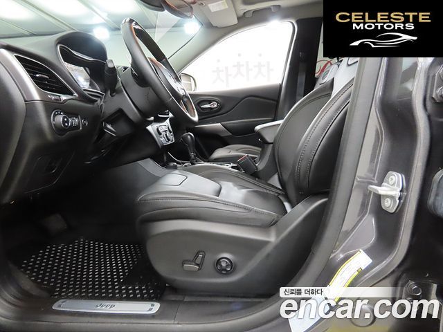 JEEP (KL) 3.2 AWD 2021 — photo 5 sur 26