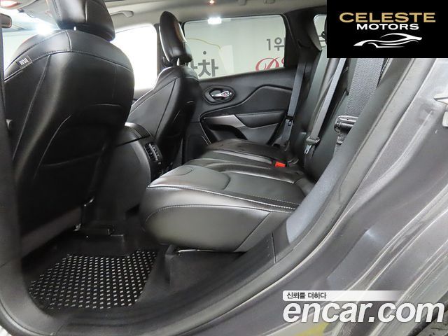 JEEP (KL) 3.2 AWD 2021 — photo 6 sur 26