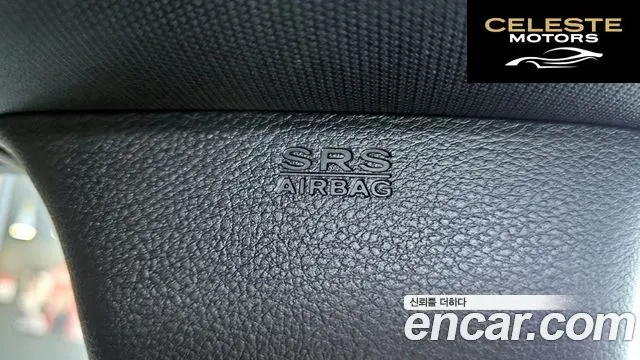 JEEP 3.6 Limited 2019 — photo 32 sur 34