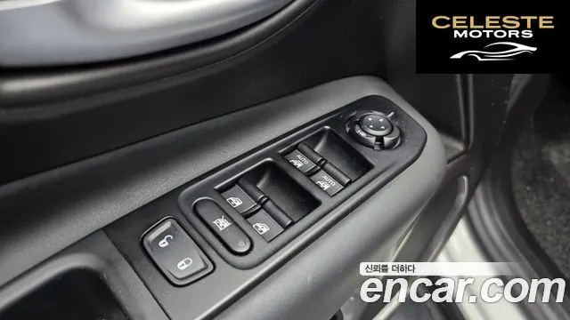 JEEP 1.6 Limited 2020 — photo 32 sur 33