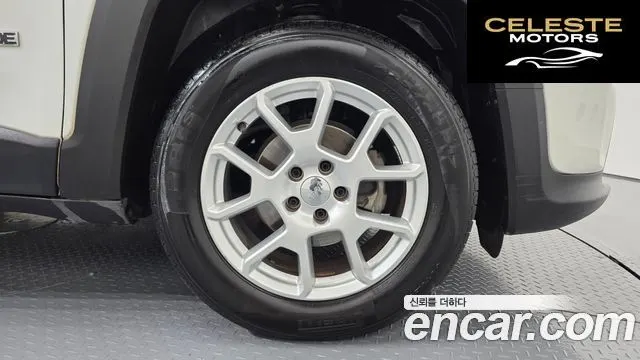 JEEP 1.6 Limited 2020 — photo 7 sur 33