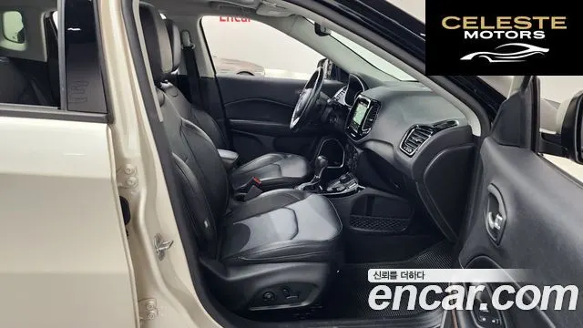 JEEP 22.4 Limited AWD 2019 — photo 16 sur 41