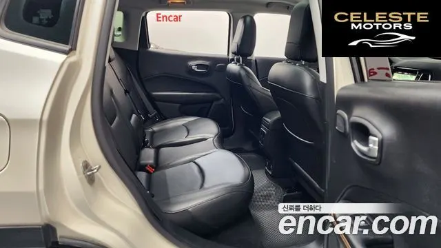 JEEP 22.4 Limited AWD 2019 — photo 17 sur 41