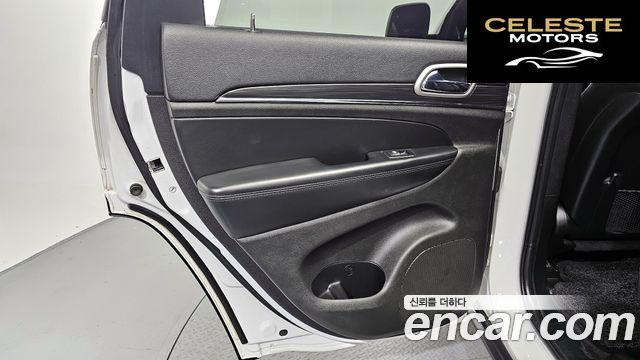 JEEP 3.6 Limited 2019 — photo 15 sur 34