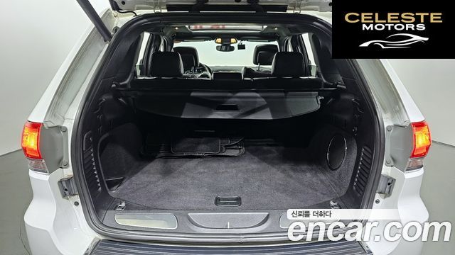 JEEP 3.6 Limited 2019 — photo 28 sur 34