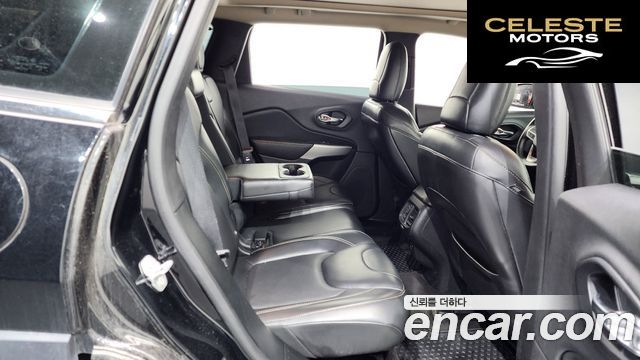 JEEP (KL) 2.4 High AWD 2018 — photo 12 sur 26