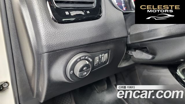 JEEP 22.4 Limited AWD 2019 — photo 26 sur 41