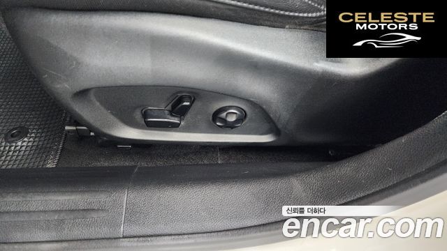 JEEP 22.4 Limited AWD 2019 — photo 30 sur 41