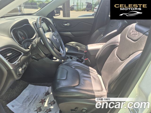 JEEP (KL) 2.2 4WD 2019 — photo 17 sur 26