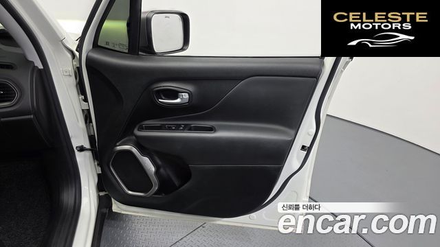 JEEP 1.6 Limited 2020 — photo 14 sur 33