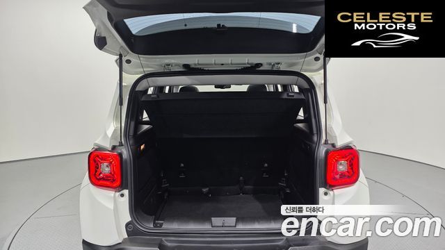 JEEP 1.6 Limited 2020 — photo 26 sur 33