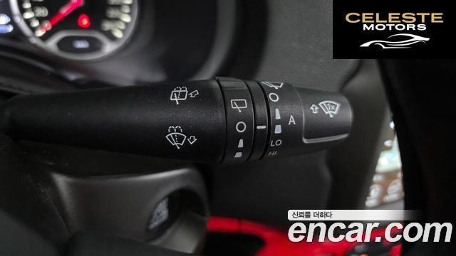 JEEP 1.6 Limited 2020 — photo 31 sur 33