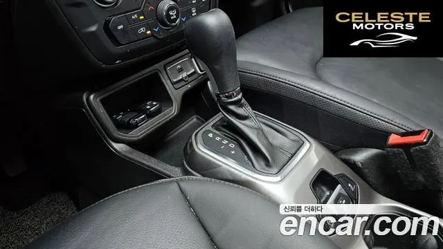 JEEP 1.3 Limited 2022 — photo 12 sur 32