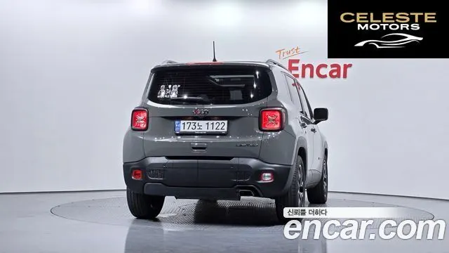 JEEP 1.3 Limited 2022 — photo 4 sur 32