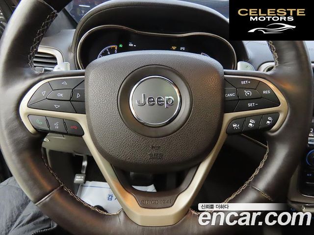 JEEP 3.0 2016 — photo 12 sur 26
