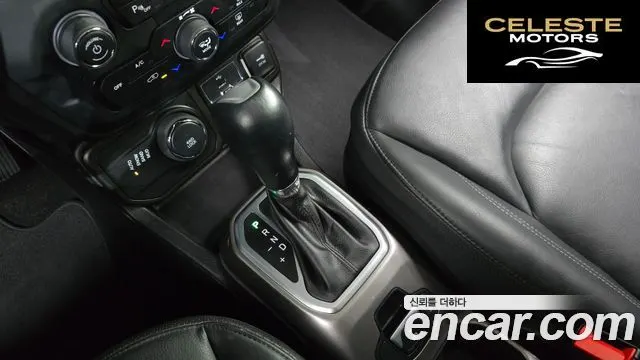 JEEP 2.4 Limited AWD 2019 — photo 12 sur 35