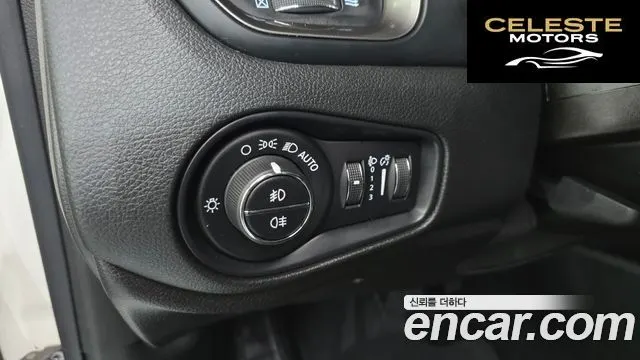 JEEP 2.4 Limited AWD 2019 — photo 18 sur 35