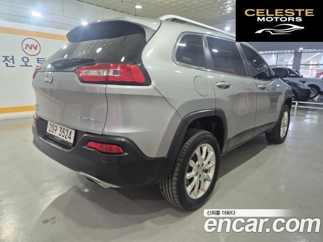 JEEP 3.0 Limited 2015 — photo 4 sur 26