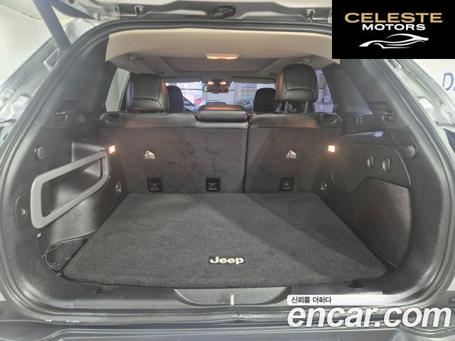 JEEP 3.0 Limited 2015 — photo 7 sur 26