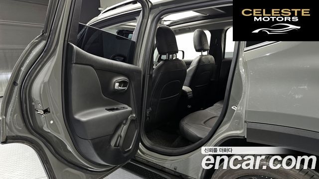 JEEP 1.3 Limited 2022 — photo 18 sur 32