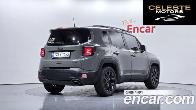 JEEP 1.3 Limited 2022 — photo 2 sur 32