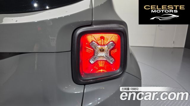JEEP 1.3 Limited 2022 — photo 9 sur 32