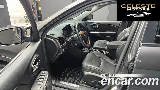 JEEP (KL) 3.2 AWD 2021 — photo 13 sur 35