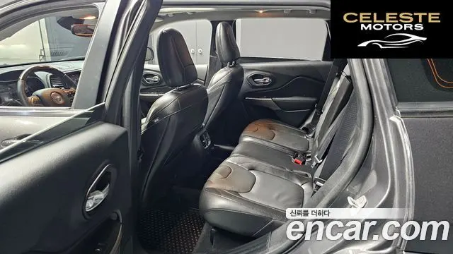 JEEP (KL) 3.2 AWD 2021 — photo 16 sur 35