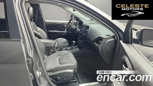 JEEP (KL) 3.2 AWD 2021 — photo 17 sur 35