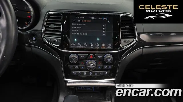 JEEP 3.0 2020 — photo 22 sur 33