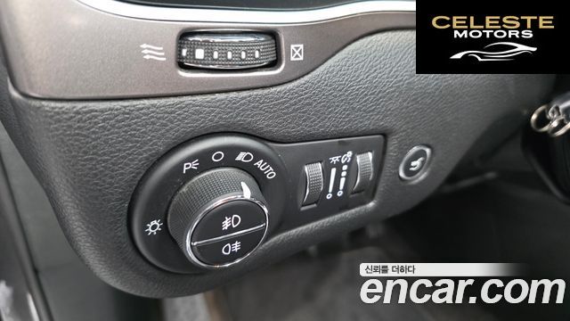 JEEP (KL) 2.4 High AWD 2019 — photo 32 sur 32