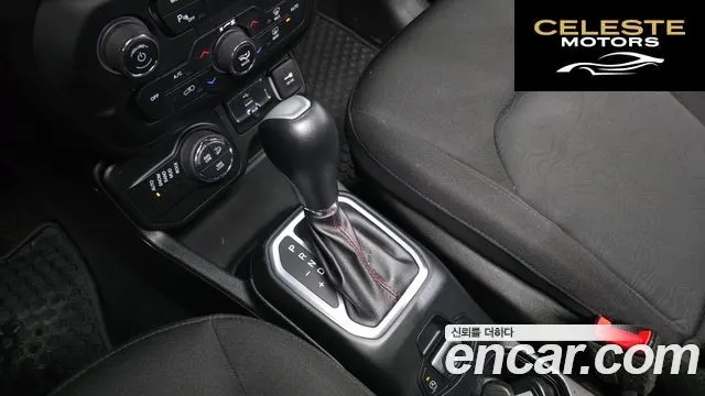 JEEP 2.0 AWD 2018 — photo 12 sur 30
