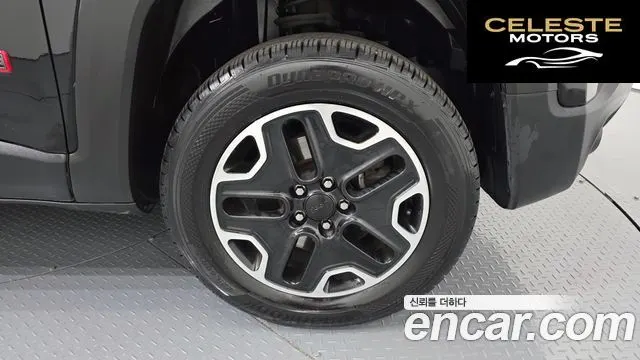 JEEP 2.0 AWD 2018 — photo 7 sur 30