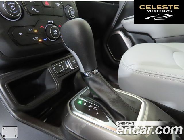 JEEP 1.3 Limited 2022 — photo 9 sur 26