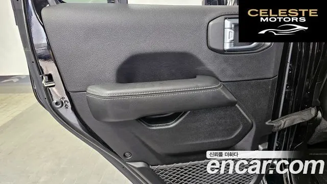 JEEP (JL) 2.0 4portes 4xe 2022 — photo 15 sur 32