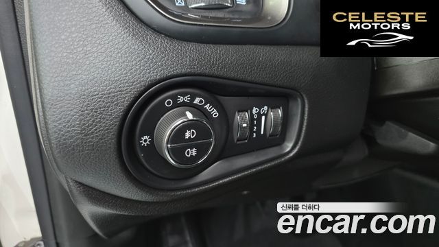 JEEP 2.4 Limited AWD 2019 — photo 18 sur 35