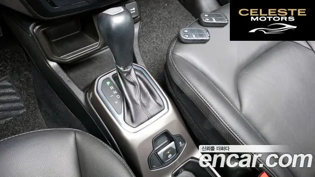 JEEP 2.4 Limited 2020 — photo 12 sur 34