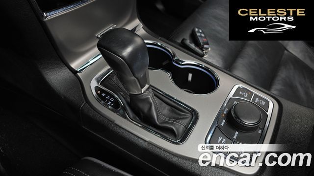 JEEP 3.0 2020 — photo 12 sur 33