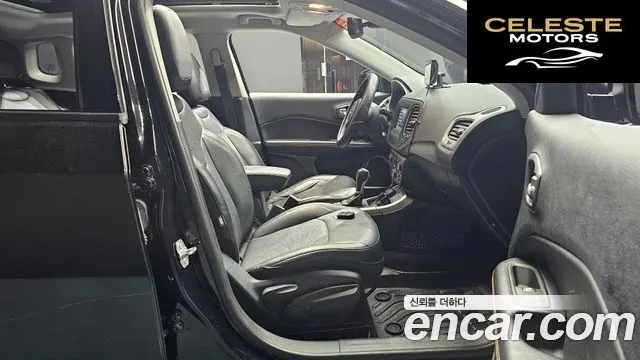 JEEP 22.4 AWD 2019 — photo 17 sur 30