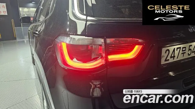 JEEP 22.4 AWD 2019 — photo 9 sur 30