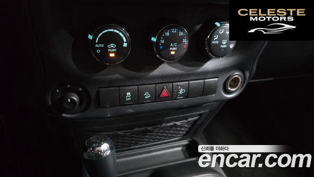 JEEP (JK) 3.6 4portes 2016 — photo 16 sur 32