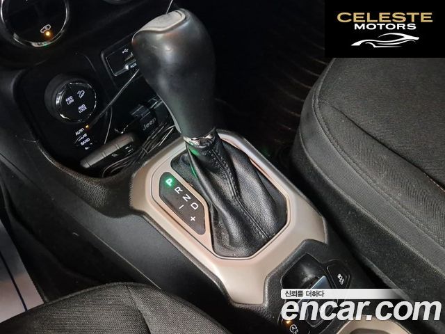 JEEP 2.0 75th Spécial Edition AWD 2016 — photo 8 sur 24