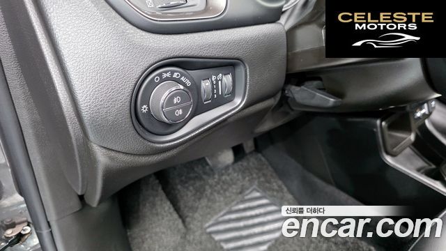 JEEP 2.4 Limited 2020 — photo 26 sur 34