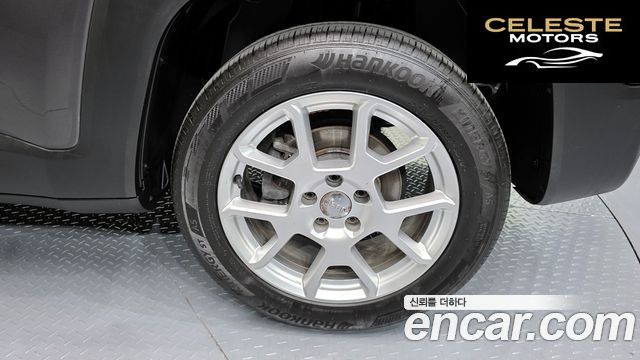 JEEP 2.4 Limited 2020 — photo 7 sur 34