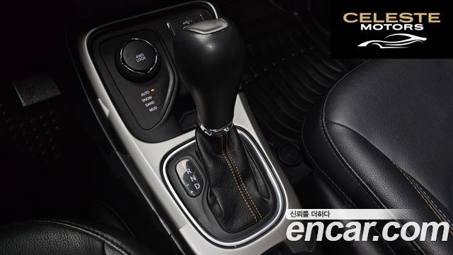JEEP 22.4 AWD 2019 — photo 12 sur 30