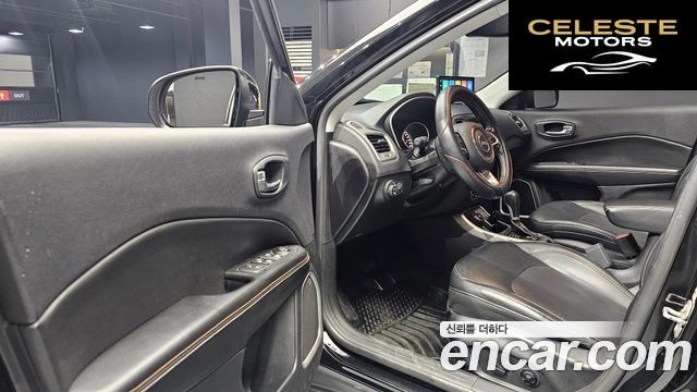 JEEP 22.4 AWD 2019 — photo 13 sur 30
